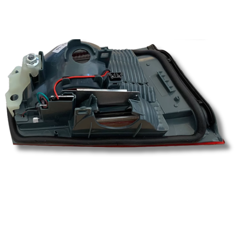 BMW Early F30/F35 Inner Rear Tail Light | OEM 63217285829/63217313055 & 63217285830/63217313056 