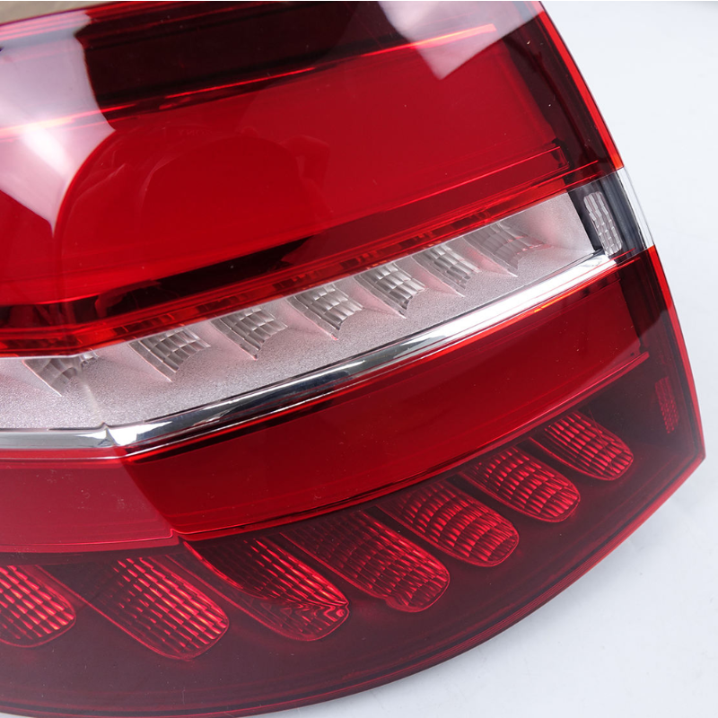 Tail Light for Mercedes-Benz GLC, OEM Compatible (Left: 1669065901 / Right: 1669066001) 
