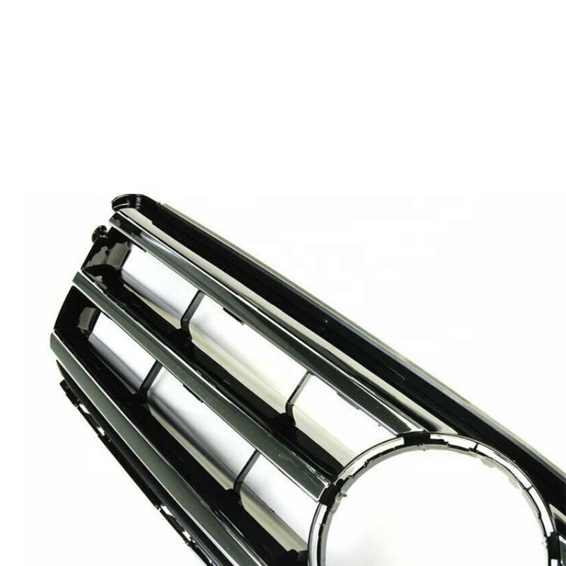 2007-2014 Mercedes-Benz W204 C-Class Grille (C180/C200/C250/C300) | Black & Silver | Aftermarket Par